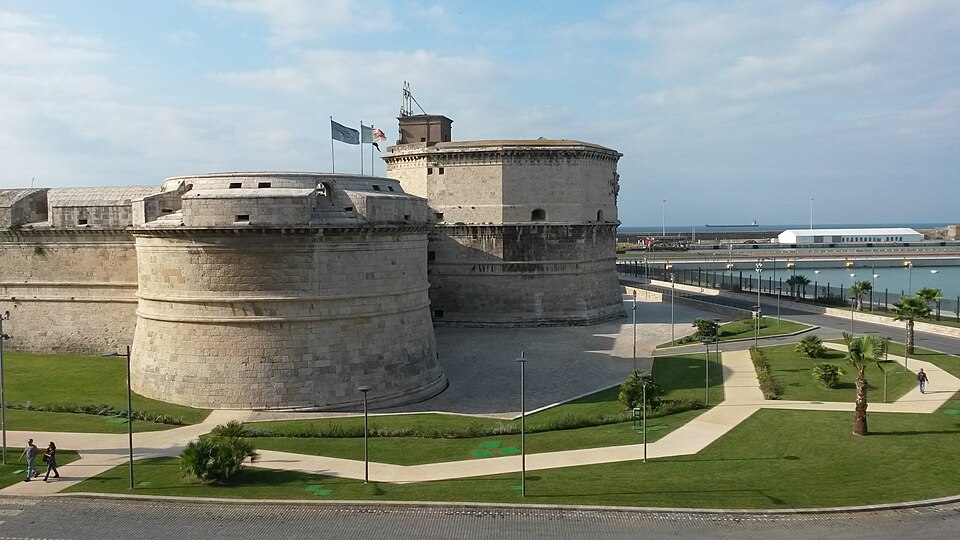 How do you get from Civitavecchia to Rome?